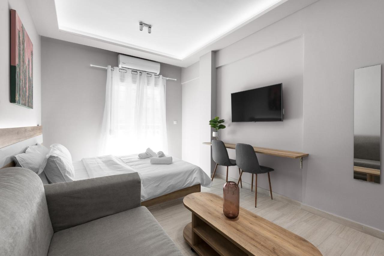 Lausanne, Nilie Hospitality Mgmt Thessaloníki Exteriör bild