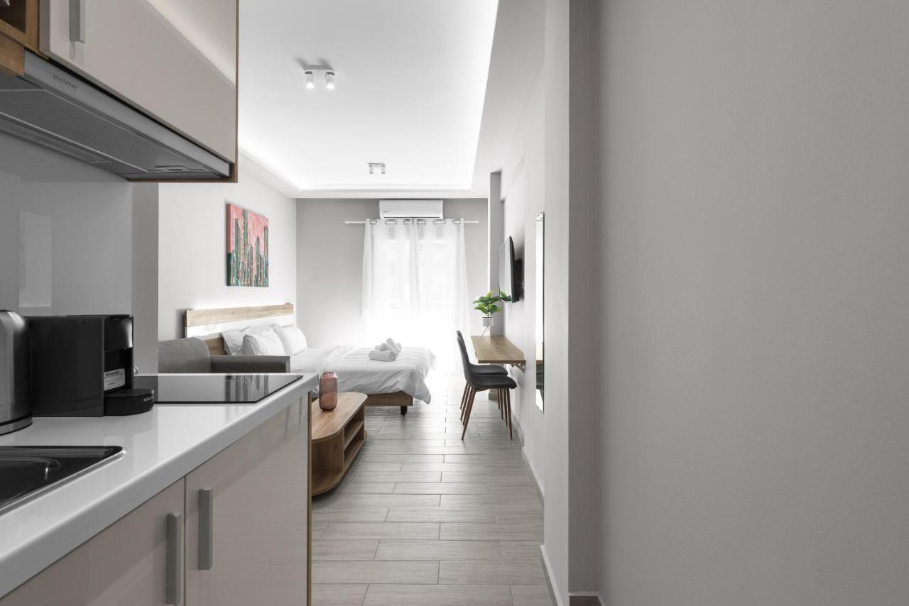 Lausanne, Nilie Hospitality Mgmt Thessaloníki Exteriör bild