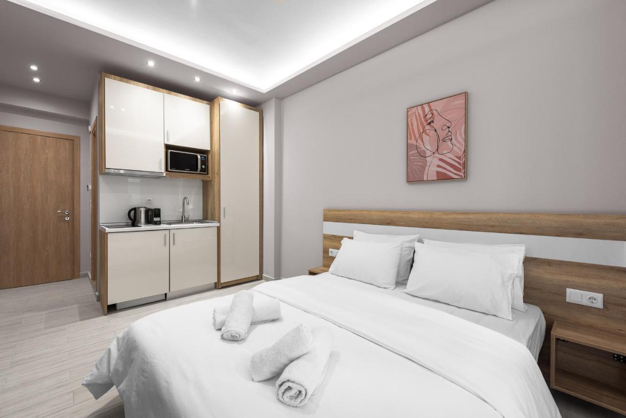 Lausanne, Nilie Hospitality Mgmt Thessaloníki Exteriör bild
